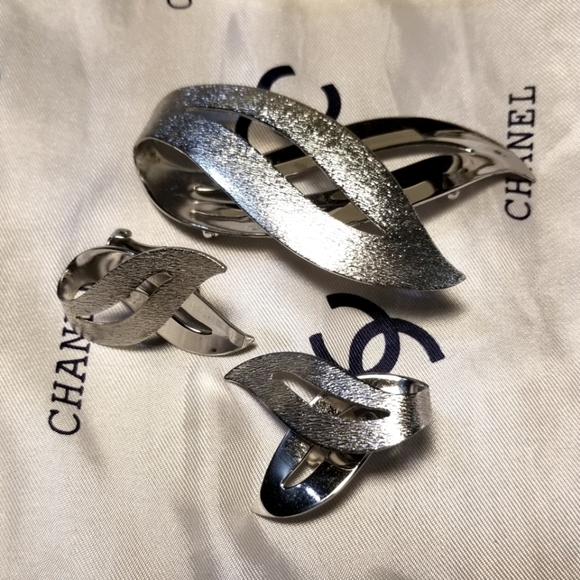 VINTAGE sarah coventry mint brooch earrings set - Picture 2 of 7